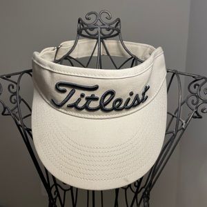 Tan/Beige Titleist golf visor